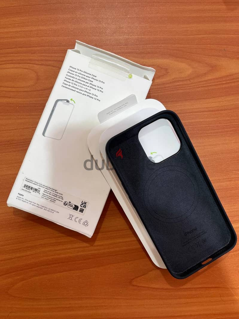 iPhone 13 Pro Silicone Case 1