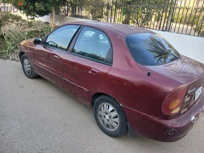 دايو لانوس 2004