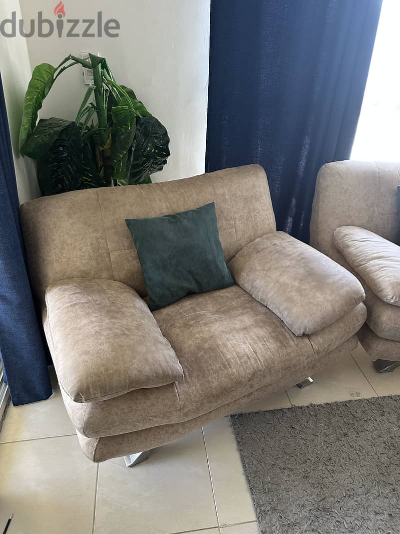 Beige sofa 4