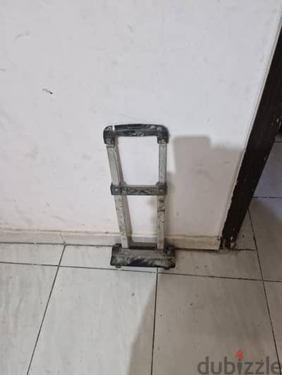 ترولي للشنط