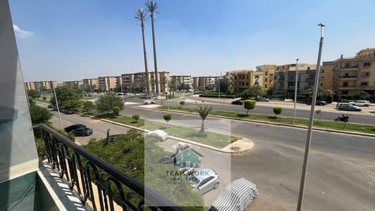 شقة لُقطة للبيع في الشيخ زايد فيو بانوراما مفتوح بأسعار استثنائية الحي الخامسAn exceptional apartment for sale in Sheikh Zayed (District 5), featuring
