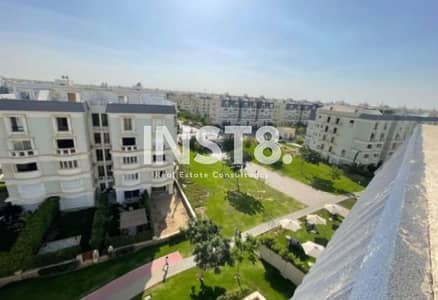 Penthouse RTM with Private Roof in MV Hyde Park Penthouse RTM with Private Roof in MV Hyde Park