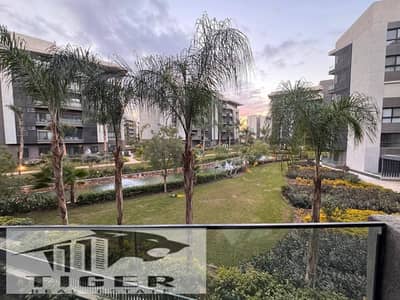 Exceptional shot for sale in Privado Madinaty – direct lake view    Imagine starting your day with a cup of coffee by the lakes directly from your apartment!   Inside Privado Compound – one of the finest and best gated residential communities in Madinaty