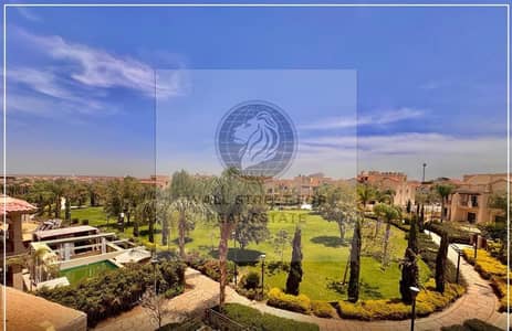 villa twin house for sale in madinaty type E3 garden view old contract installment over 10 years