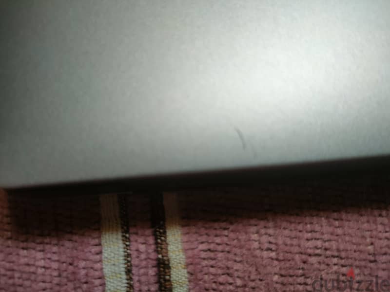 Dell xps 9560 i5 4