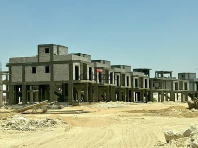 TwinHouse 255 sqm for sale in Villagio october compound infront of Gezira Club with 10% Down payment and installments on 10 years equal