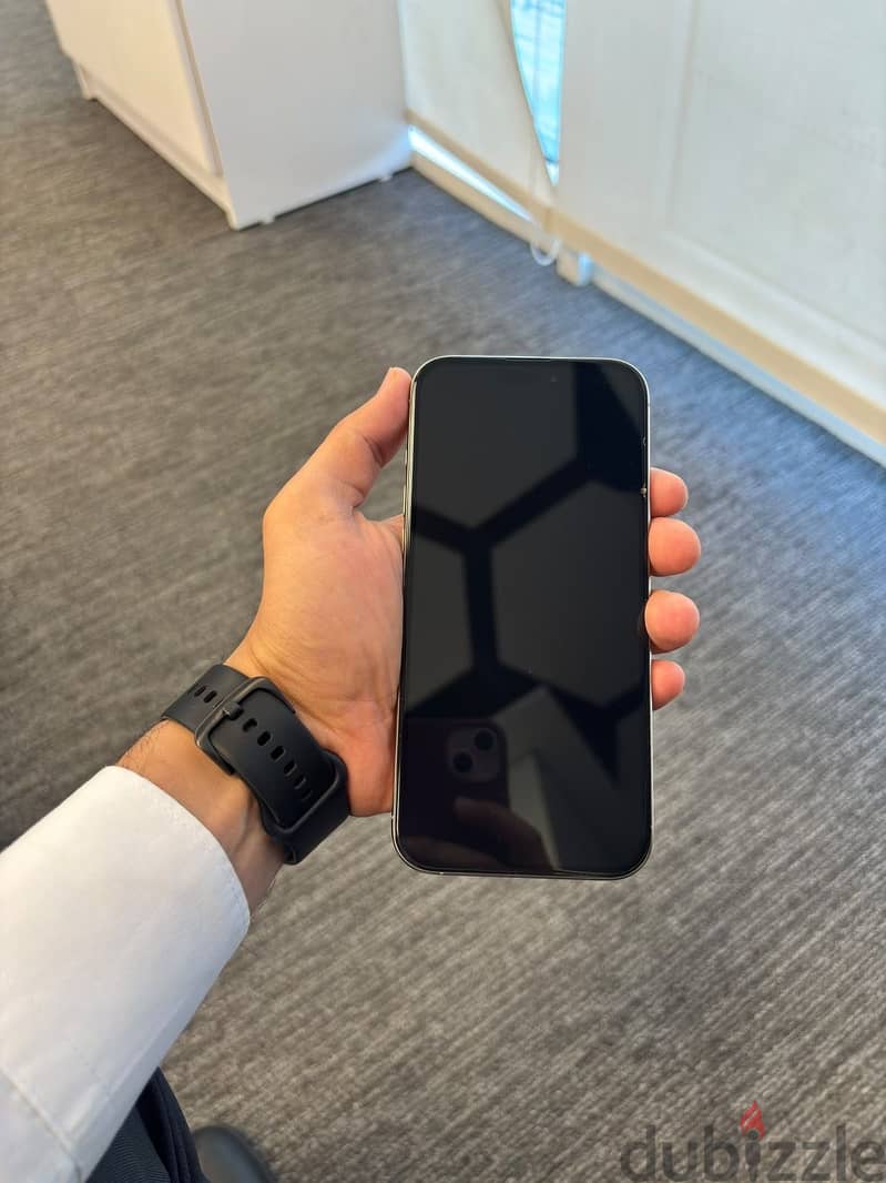 Apple - iPhone 16 Pro Max 2