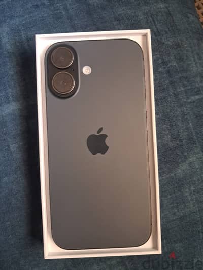 Apple - iPhone 17