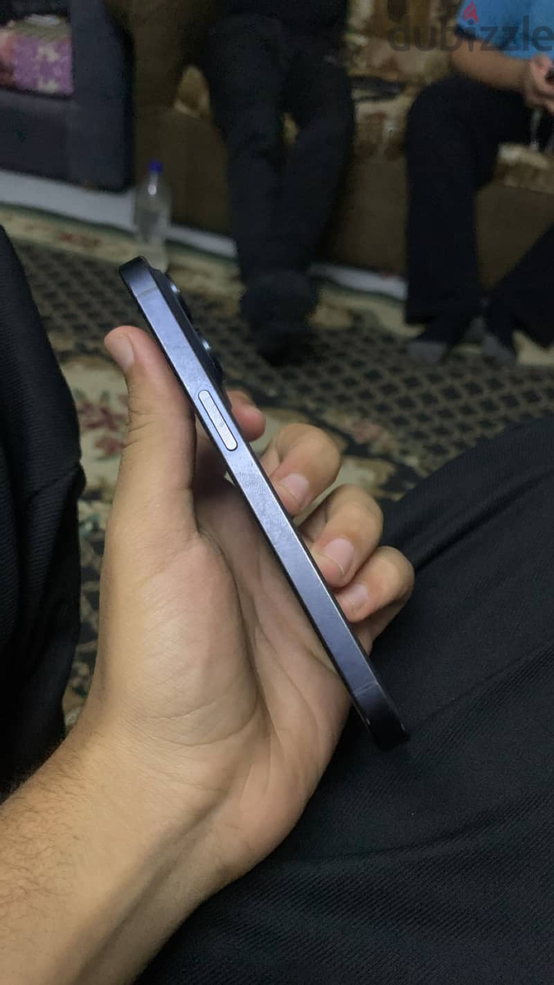 Apple - iPhone 15 Pro 6