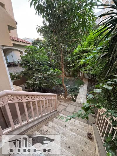 For sale an apartment 124 meters with a garden 55 meters B1