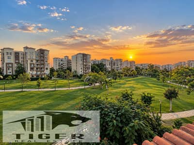 For sale, an apartment in Madinaty, area 245 square meters in B1