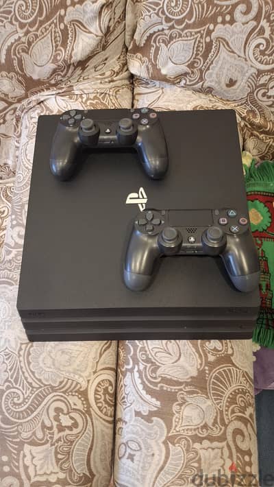 PS4 Pro 1TB 9.00