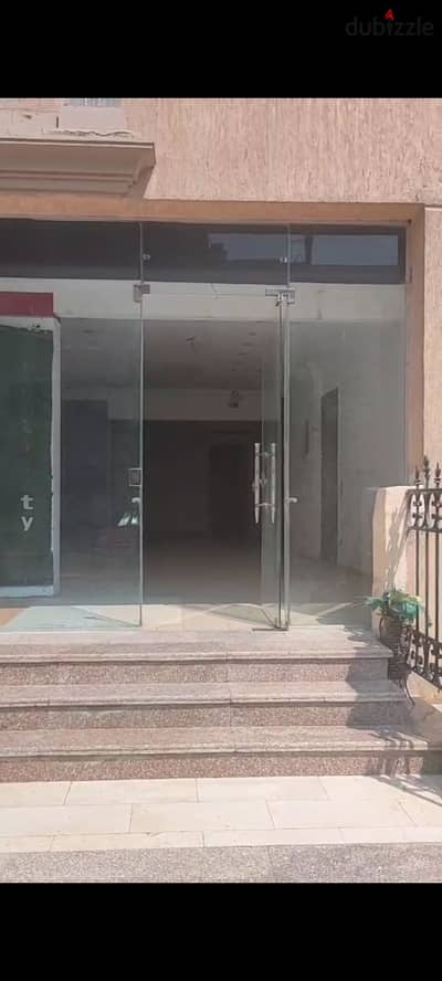 Administrative headquarters175 m ground floor private entrance Square of Ministers Sheraton Airport administrative license model 10 final land and garage share suitable for beauty center clinic Company 8.5 million