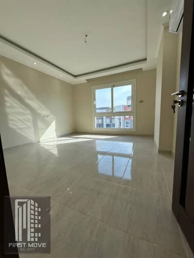 Apartment for sale in the capital, immediate delivery, New Garden City R5, fully finished, ultra super lux + VRF air conditioning connections, New Garden City R5 directly on Bin Zayed axis