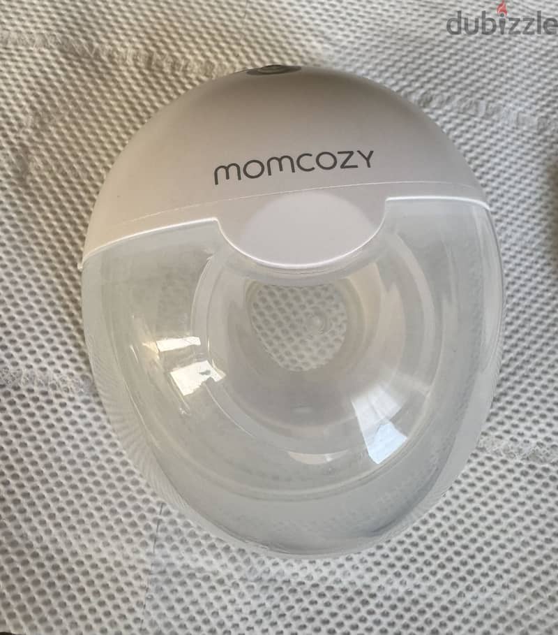 Momcozy M5 breast pump 2