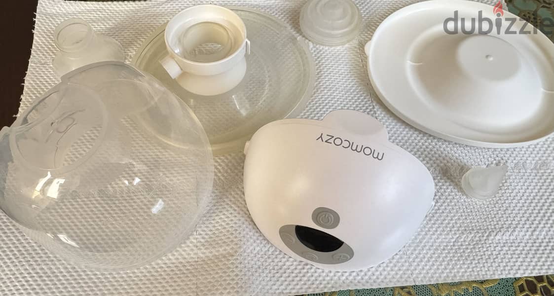 Momcozy M5 breast pump 3