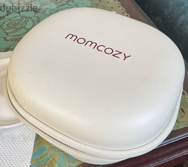 Momcozy M5 breast pump 9