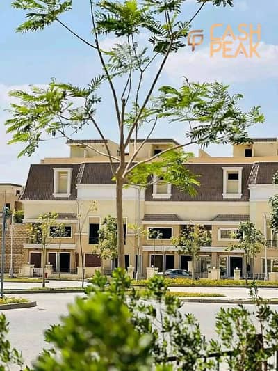 With only 5% DP and installments up to 12 years own an S-Villa with garden view directly next to Madinaty in Sarai Compound.