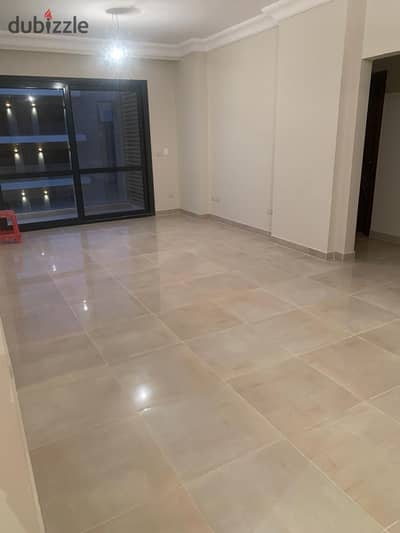 شقة في  patio oro 128 م للإيجار بإطلالة Water Feature | 2 Bedrooms و2 حمام | 3rd Floor | تكييفات وبدون Kitchen |