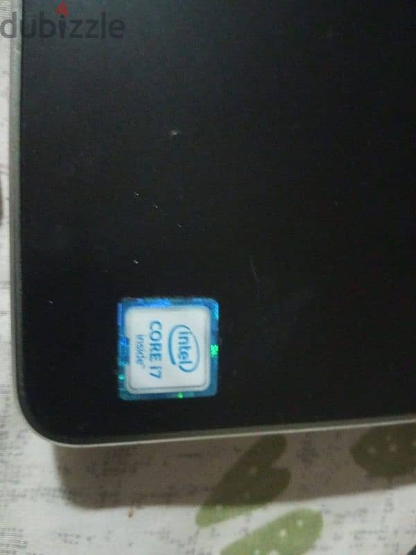 Dell precision 7710 1