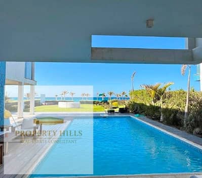 Villa from Palm Hills fully finished with air conditioning in a spacious and large area