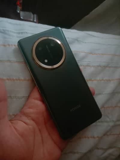 Honor X9c 5g with box معفى ضريبه ومعاه علبته