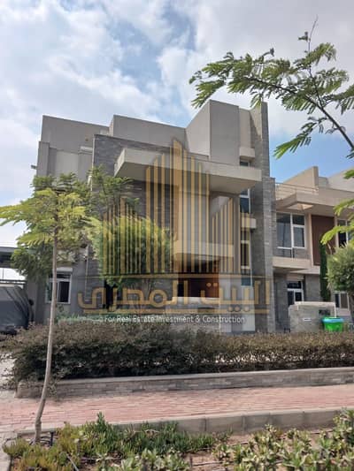 Luxury Furnished Townhouse for Rent in Al Maqsad – Garden & Swimming Pool | 400 SQM