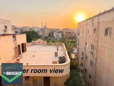 Apartment for sale in Al-Narges 7 - 200sqm - including elevator - prime location - open view -  lowest price for limited time