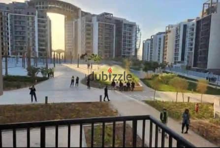 للبيع | شقة أرضي بجاردن 1 غرفة في ZED West | تشطيب كامل