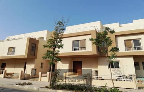 Ready to move villa & Fully finished in prim location near waslet dahshour