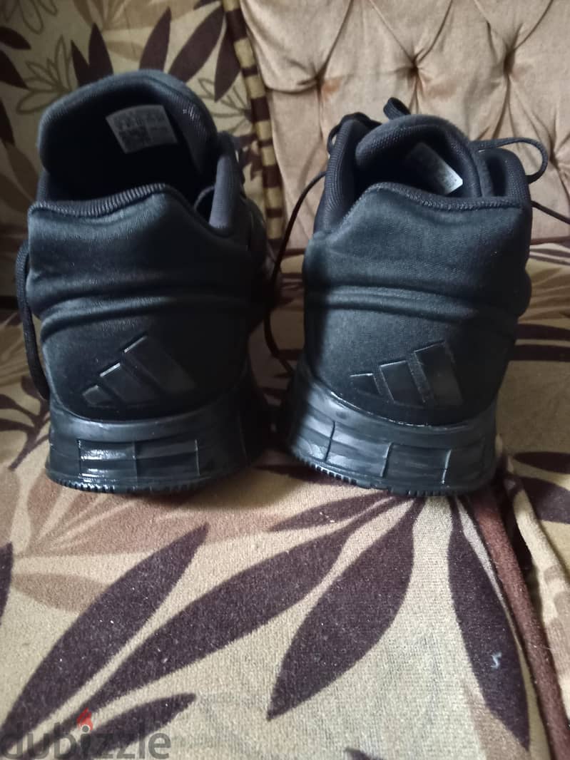 adidas   DRAMO SL 2    Siz 42  2/3 12