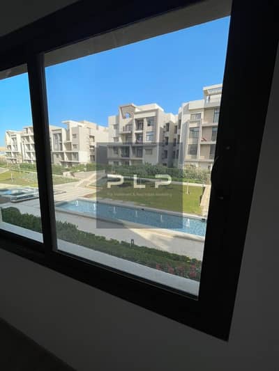 شقه للايجار متشطبه بالكامل بسعر لقطه في كمبوند فيفث سكوير Fifth Square