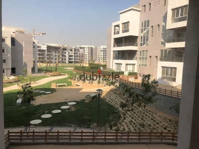 An apartment with a garden for rent, with air conditioners + kitchen, in Festival City, CFC Living, New Cairo, 200 meters, 2 bedrooms, 2 bathrooms, gr