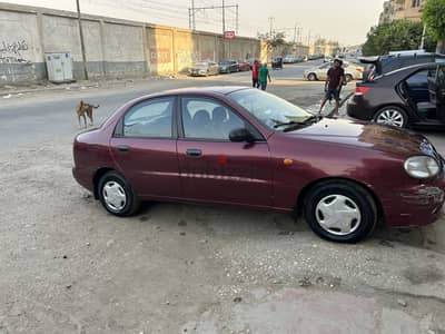 دايو لانوس 1999