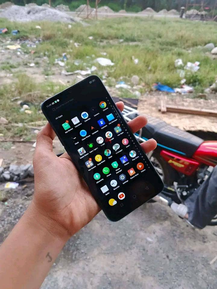 Realme 3 like new 1