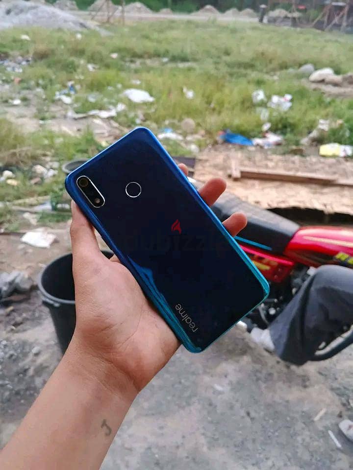 Realme 3 like new 2