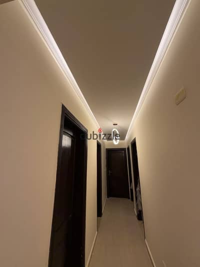 Apartment for rent in Compound Place Gate Sheikh Zayed