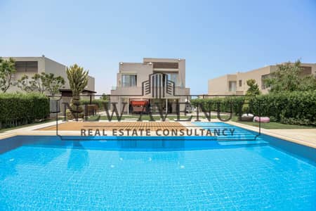 Prime location Standalone villa with private pool - 1st row golf in Hacienda Bay -fully finished and furnished - Hacienda bay sidi Abdelrahman