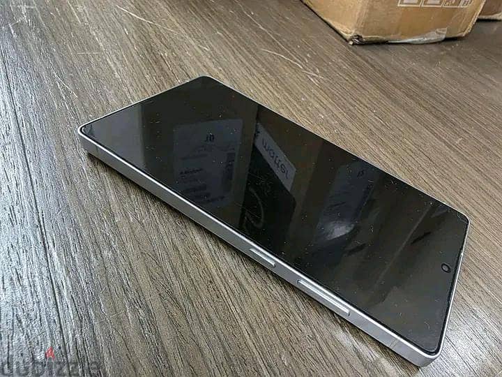 Samsung S25 Ultra 4