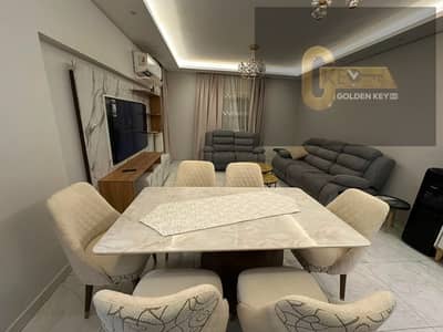 شقه مميزه للإيجار بموقع استثنائي في الرحاب تشطيبات سوبر لوكس قريبه للخدمات