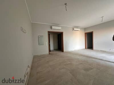 Prime finishing apartment for sale in Beverly Hills Six west with a special price