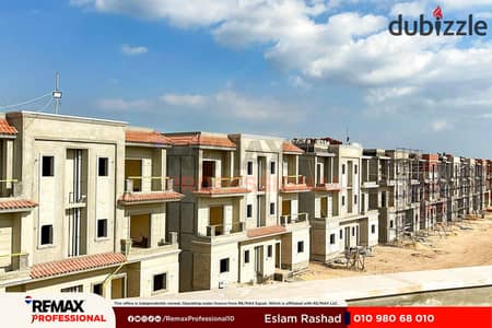 مطلات مفتوحة علي لاند سكيب فيلا ستاند الون للبيع في سموحة