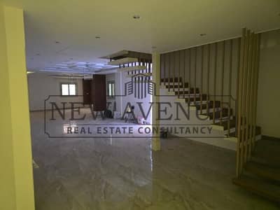 للبيع دوبلكس بحديقة في البنفسج فيلات القاهرة الجديدة Al Banafseg Villas New Cairo  تشطيب كامل و استلام فوري