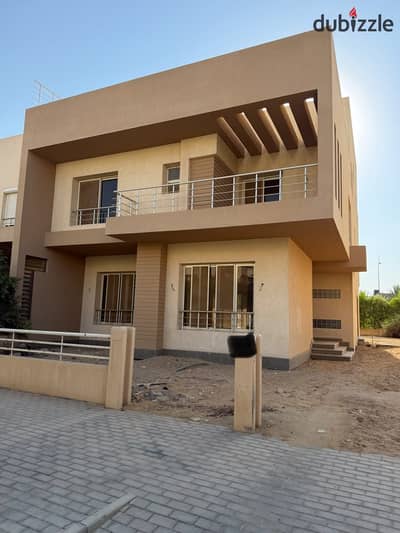 Twin House for Sale in Grand Heights