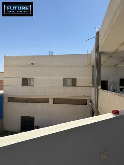 Warehouse 162 m in the thousand factory in the Fifth Settlement, New Cairo