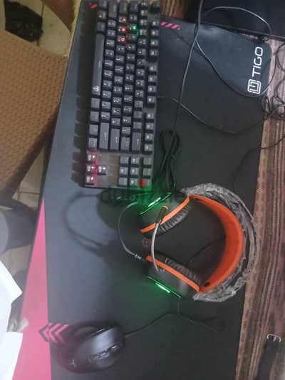 كمبيوتر جيمينج كامل اعلي اعدادات مش هتحتاج جنيه واحد تاني