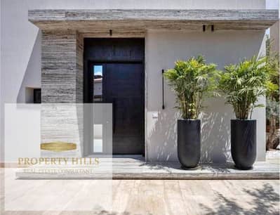 Villa from La Vista in the Compound at a bargain price, heavily discounted, and in installments over 8 years