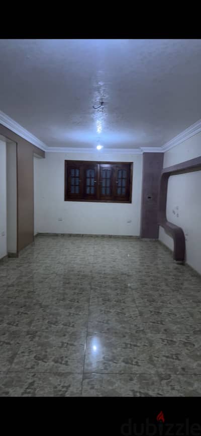 شقه للبيع خلف قاعات لامور ميدان الرمايه الهرم جيزه