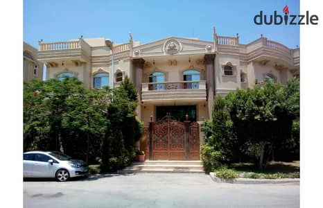 فيلا ستاند الون للبيع  الحى الدبلوماسي التجمع الخامس    ارض ٦١٥