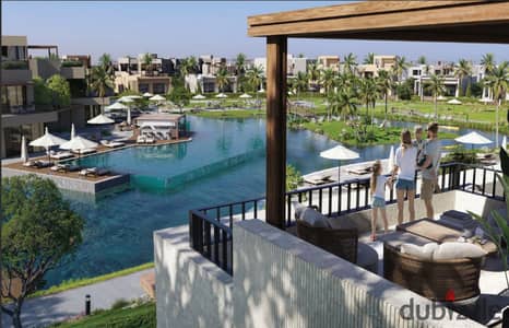 للبيع فيلا مستقلة متشطبة بالكامل باطلالة مفتوحة بمقدم صغير واقساط مرنة في إيست فيل سوديك
